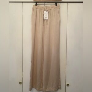FIRE SALE! Zara Beige Wide-Leg Pants